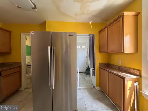 Kitchen - 620 E 38th St, Baltimore, MD 21218 photo 3 of 3