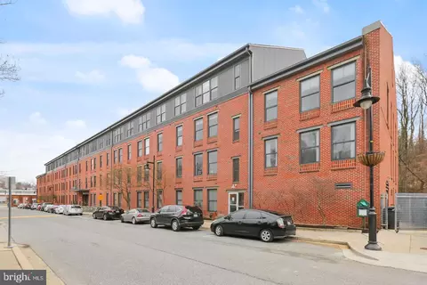 2007 Clipper Park Rd #320, Baltimore, MD 21211