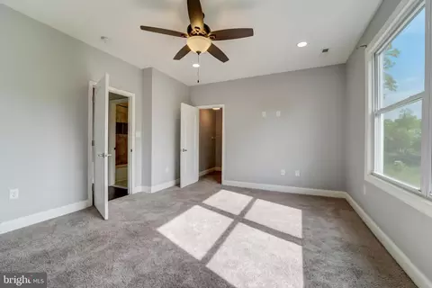 6409 Brook Ave, Baltimore, MD 21206 photo 28