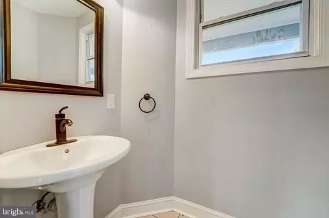 6409 Brook Ave, Baltimore, MD 21206 photo 19