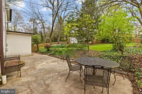 Exterior - 5207 Putney Way, Baltimore, MD 21212 photo 6 of 16