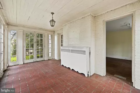 Exterior - 5207 Putney Way, Baltimore, MD 21212 photo 3 of 16
