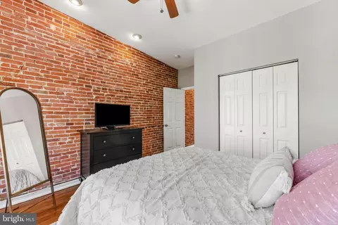 Bedroom - 1111 William St, Baltimore, MD 21230 photo 4 of 6