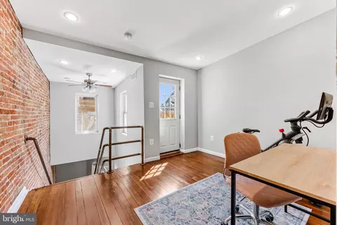 Dining - 1111 William St, Baltimore, MD 21230 photo 1 of 2