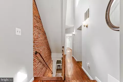 Entry Way - 1111 William St, Baltimore, MD 21230 photo 1 of 6