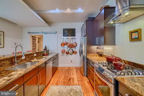 Kitchen - 2500 Fleet St, Baltimore, MD 21224 photo 4 of 10
