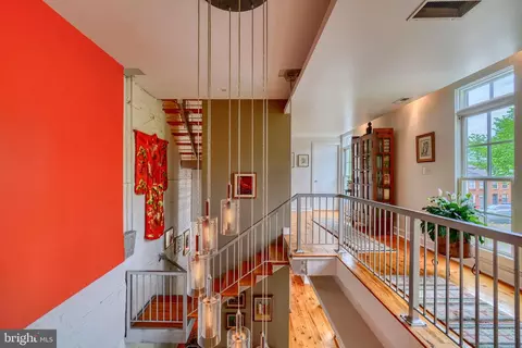 Entry Way - 2500 Fleet St, Baltimore, MD 21224 photo 7 of 9