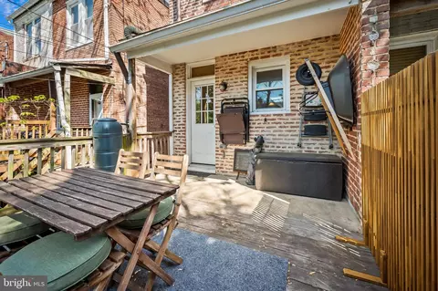 Exterior - 333 E 29th St E, Baltimore, MD 21218 photo 5 of 7