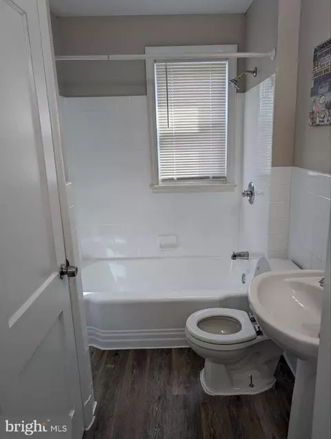 3914 Kenyon Ave, Baltimore, MD 21213 photo 13