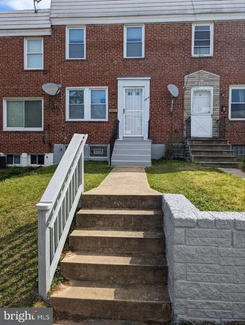 3914 Kenyon Ave, Baltimore, MD 21213 photo 2