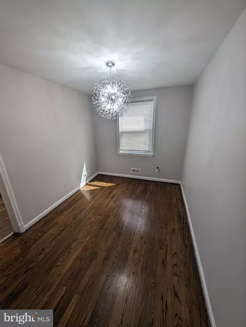 3914 Kenyon Ave, Baltimore, MD 21213 photo 6