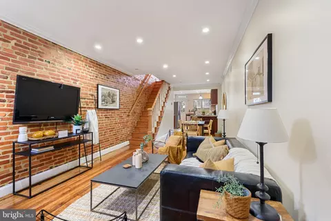 612 S Curley St, Baltimore, MD 21224