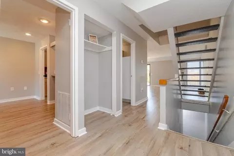 Entry Way - 2355 Nutmeg Ter, Baltimore, MD 21209 photo 1 of 2