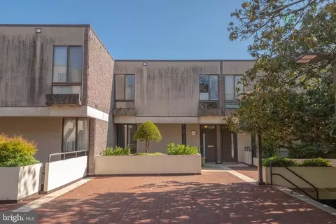 Exterior - 2355 Nutmeg Ter, Baltimore, MD 21209 photo 4 of 27