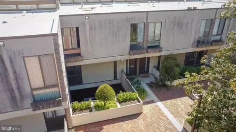 Exterior - 2355 Nutmeg Ter, Baltimore, MD 21209 photo 27 of 27