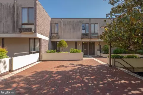 Exterior - 2355 Nutmeg Ter, Baltimore, MD 21209 photo 14 of 27