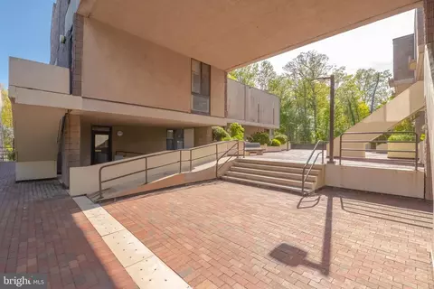 Exterior - 2355 Nutmeg Ter, Baltimore, MD 21209 photo 20 of 27