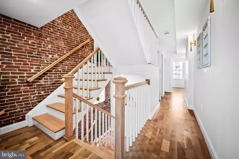 Entry Way - 1018 Boyd St, Baltimore, MD 21223 photo 1 of 4