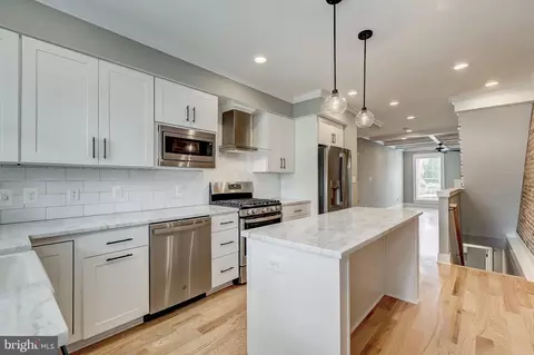 Kitchen - 532 S Streeper St, Baltimore, MD 21224 photo 5 of 6