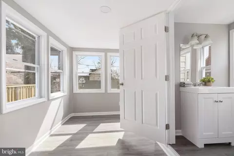 Entry Way - 4009 Chatham, Baltimore, MD 21207 photo 4 of 7