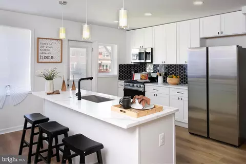 Kitchen - 1346 Pentridge Rd, Baltimore, MD 21239 photo 3 of 6