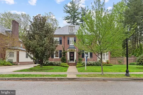 3516 N Calvert St, Baltimore, MD 21218