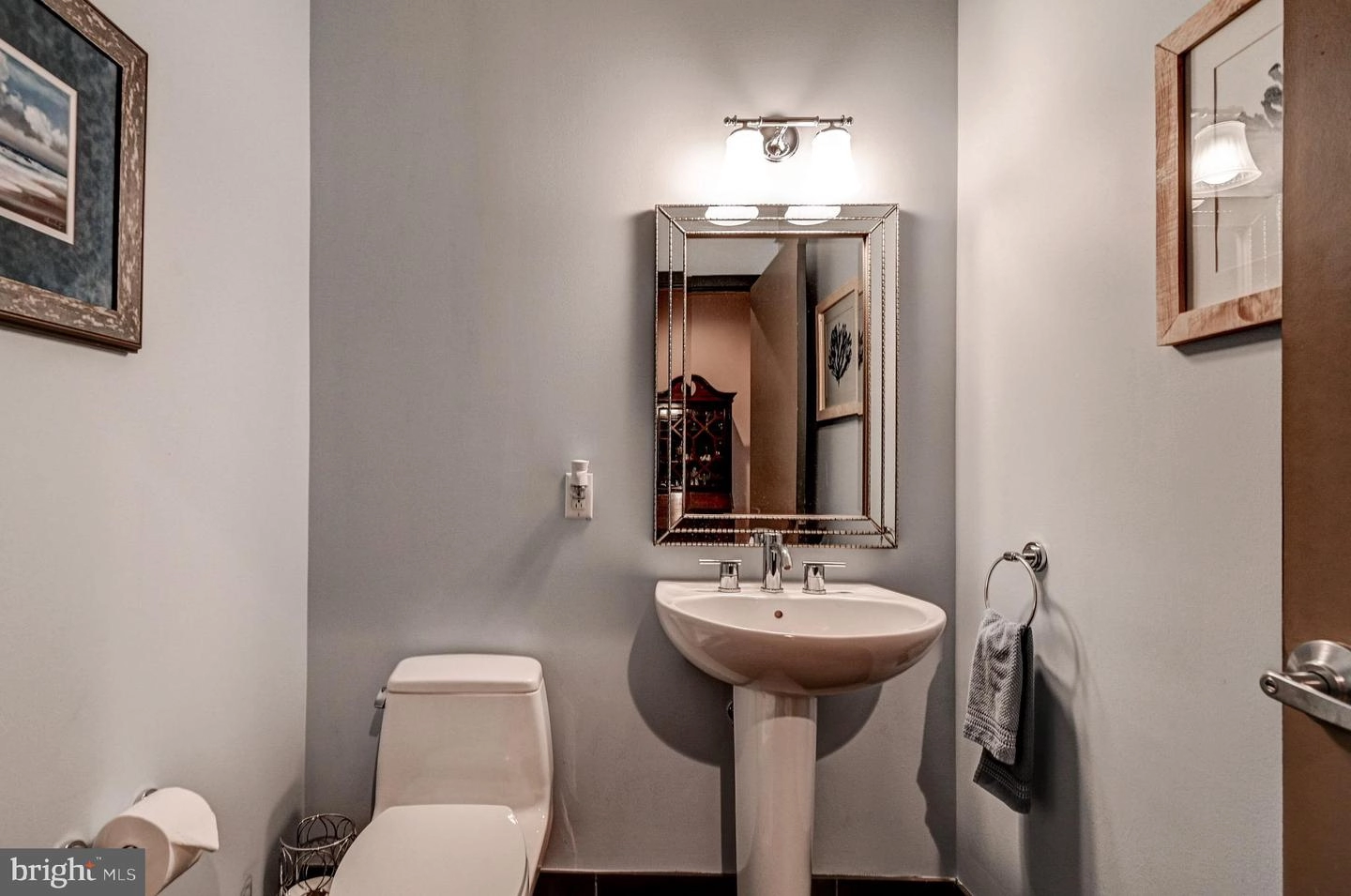 Bath - 1200 Steuart St #1015, Baltimore, MD 21230 photo 1 of 4