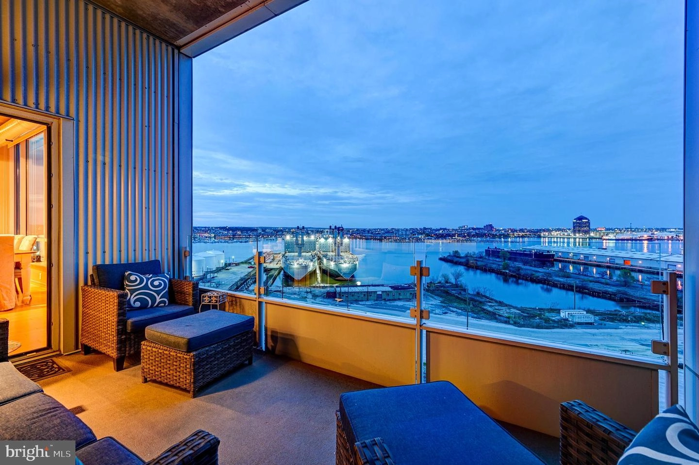 Exterior - 1200 Steuart St #1015, Baltimore, MD 21230 photo 2 of 7