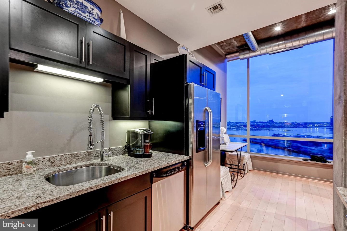 Kitchen - 1200 Steuart St #1015, Baltimore, MD 21230 photo 1 of 5