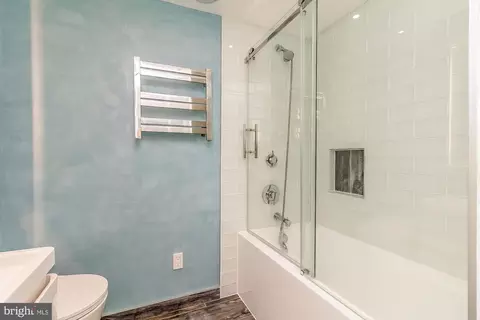 Bath - 100 Harborview Dr #1108, Baltimore, MD 21230 photo 6 of 7