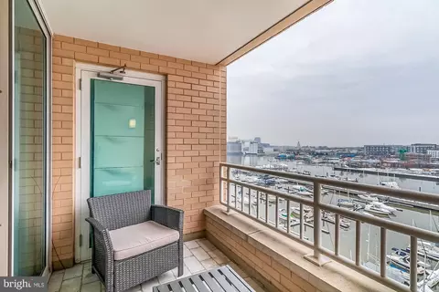 Exterior - 100 Harborview Dr #1108, Baltimore, MD 21230 photo 2 of 3