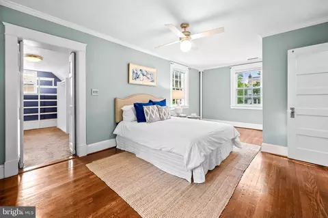 Bedroom - 303 Cedarcroft Rd, Baltimore, MD 21212 photo 2 of 8