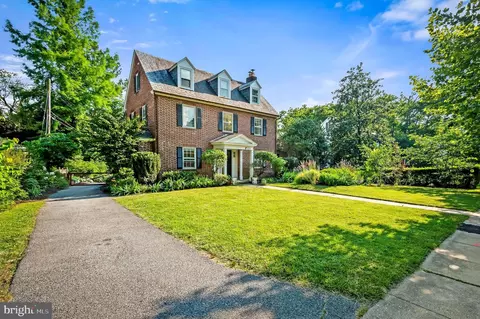 Exterior - 303 Cedarcroft Rd, Baltimore, MD 21212 photo 6 of 15