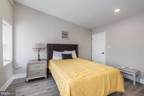 1009 N Mount St, Baltimore, MD 21217 photo 13