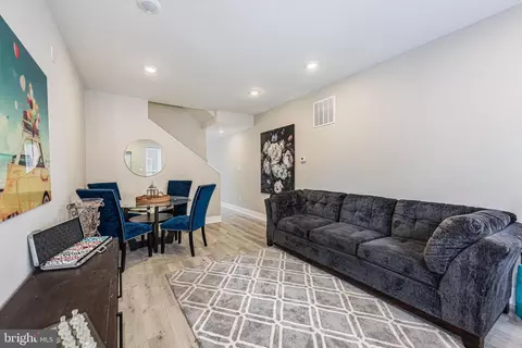 1009 N Mount St, Baltimore, MD 21217 photo 2