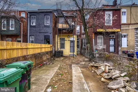 2449 Barclay St, Baltimore, MD 21218 photo 9