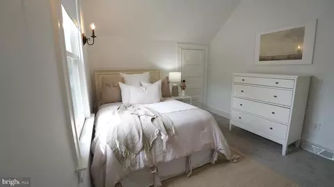 Bedroom - 713 Cedarcroft Rd, Baltimore, MD 21212 photo 4 of 4