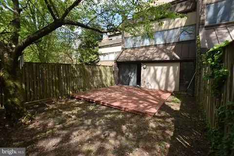 2381 Flax Ter, Baltimore, MD 21209