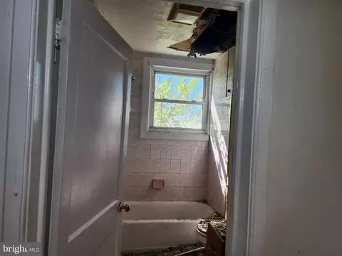 3057 Seamon, Brooklyn, MD 21225 photo 10