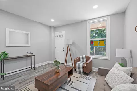 3009 Elm Ave, Baltimore, MD 21211 photo 5