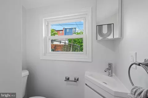 3009 Elm Ave, Baltimore, MD 21211 photo 19