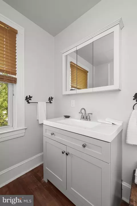 5400 Catalpha Rd, Baltimore, MD 21214 photo 33