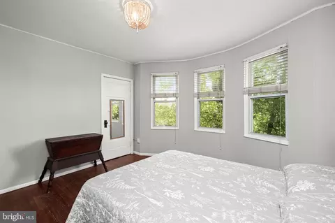 5400 Catalpha Rd, Baltimore, MD 21214 photo 24