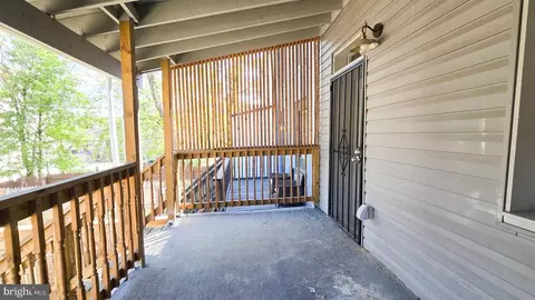 Exterior - 113 S Calhoun St, Baltimore, MD 21223 photo 8 of 9