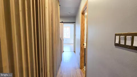 Entry Way - 113 S Calhoun St, Baltimore, MD 21223 photo 5 of 7