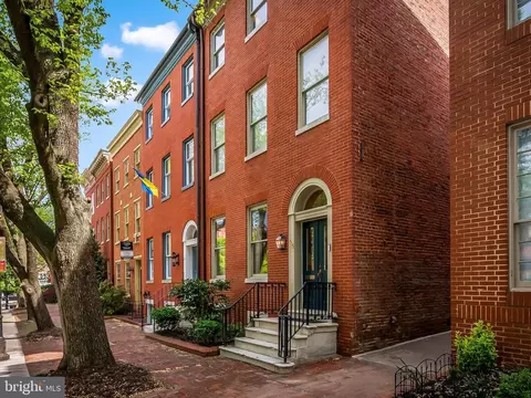 115 W Lee St W, Baltimore, MD 21201