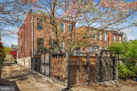 Exterior - 609 W 38th St, Baltimore, MD 21211 photo 8 of 9