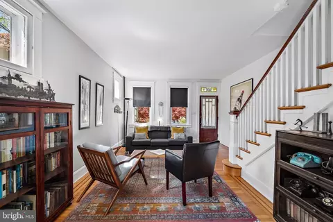 Living - 609 W 38th St, Baltimore, MD 21211 photo 2 of 6