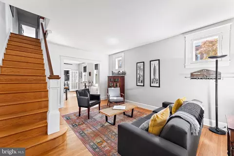 Living - 609 W 38th St, Baltimore, MD 21211 photo 1 of 6