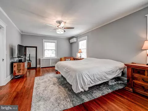 Bedroom - 4300 Wendover Rd, Baltimore, MD 21218 photo 1 of 5